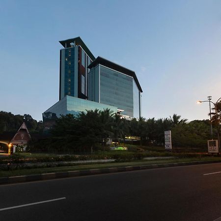 Panbil Residence Serviced Apartment Batam Eksteriør billede